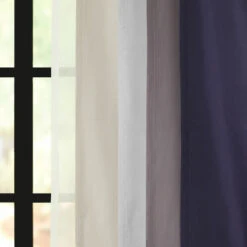 Umbra Sheera Sivuverho 2x132x241 Cm Valkoinen