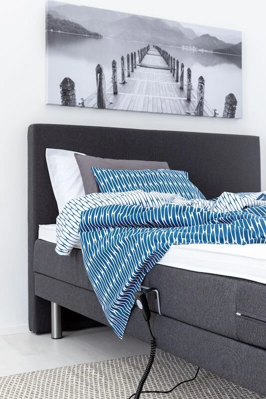 Unia 100 Moottorisänkypaketti 160x200 Cm, 5cm Prof Vm, Metallijalat 5 Unia 100 Moottorisänkypaketti 160x200 Cm, 5cm Prof Vm, Metallijalat - Image 5