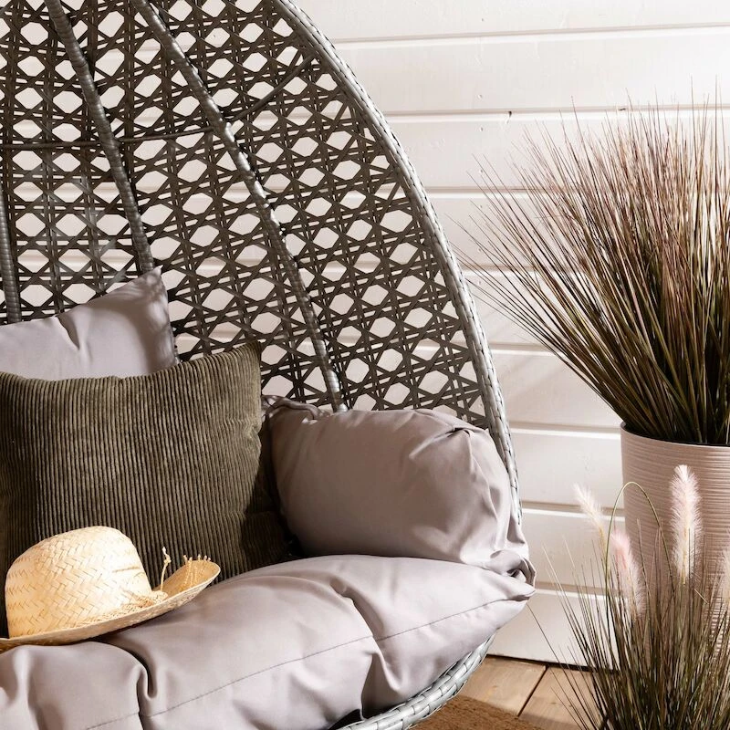 Usva Kahden Istuttava Riipputuoli Ja Teline Harmaa 1 Usva Kahden Istuttava Riipputuoli Ja Teline Harmaa