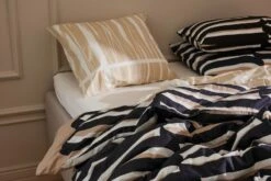 Vallila Heinikko Pussilakanasetti 150x210 Cm + 50x60 Cm Beige