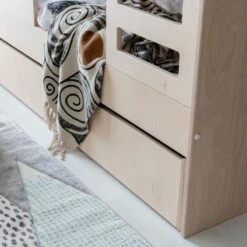 Viviano Vuodevaatelaatikko 165 Cm Koivuvaneri -Yleinen Kotikauppa viviano pieni kerrossanky 70x165 cm vaneri web 13 1