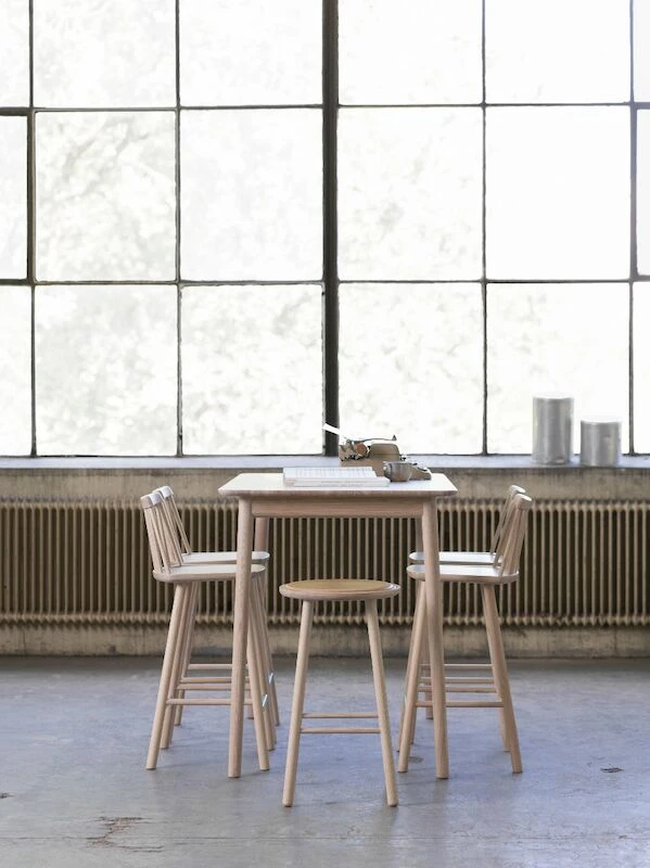 Hans K ZigZag Baarituoli 63cm Valkoinen 3 Hans K ZigZag Baarituoli 63cm Valkoinen - Image 3